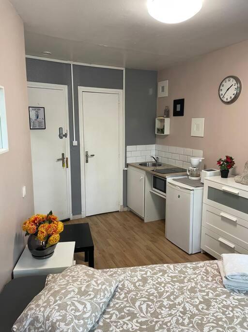 Studio Montsouris Париж Екстериор снимка