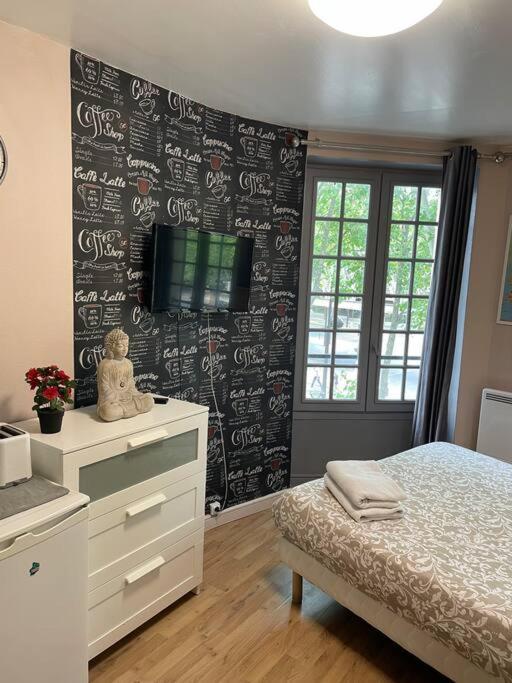 Studio Montsouris Париж Екстериор снимка