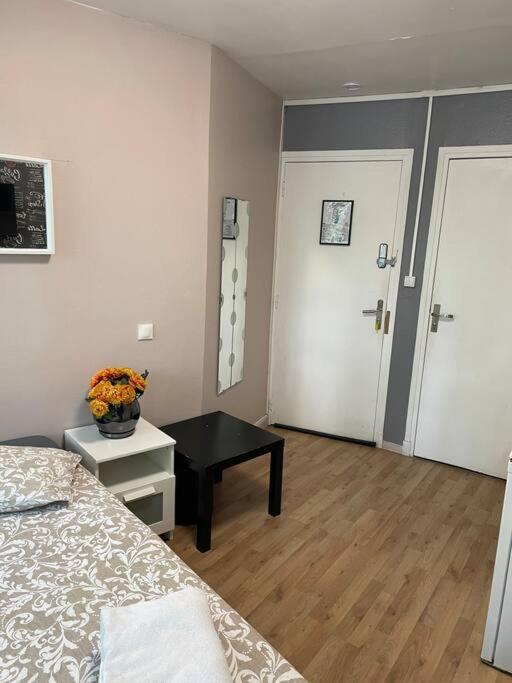 Studio Montsouris Париж Екстериор снимка